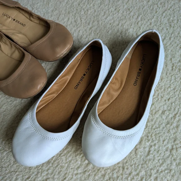 Lucky Brand Ballet Flats in Tan and White - Picture 4 of 5